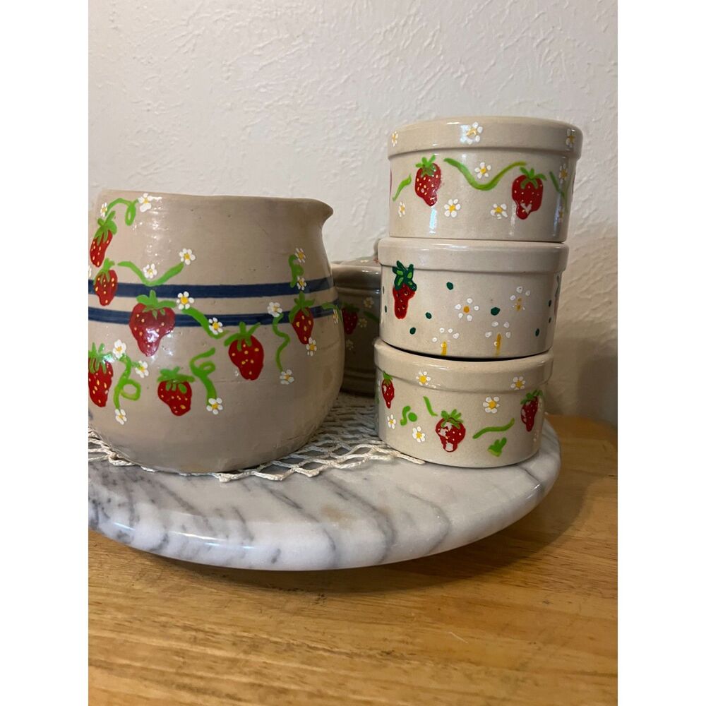 Stoneware Hand-painted Strawberry set